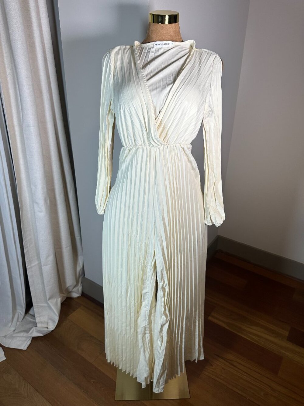 Women's Cream Pant Set
